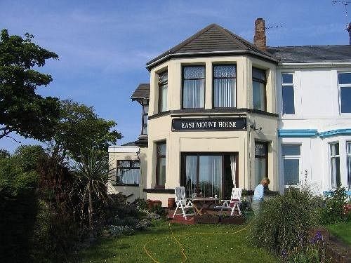 East Mount House Hotel Barrow-in-Furness Ngoại thất bức ảnh