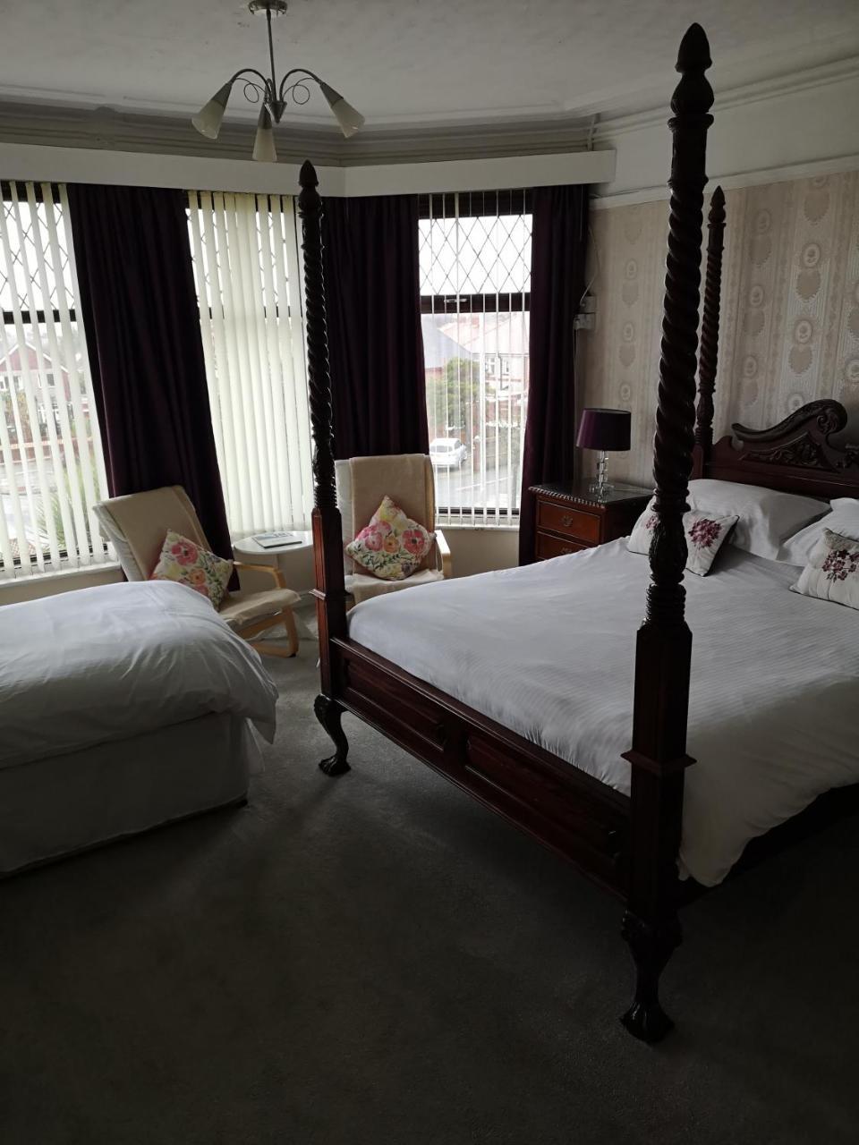 East Mount House Hotel Barrow-in-Furness Ngoại thất bức ảnh